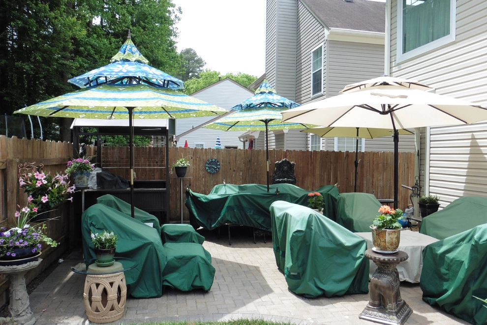 Small Backyard Retreat by Dr. Dan's Landscaping & Architectural Design - Photo 5