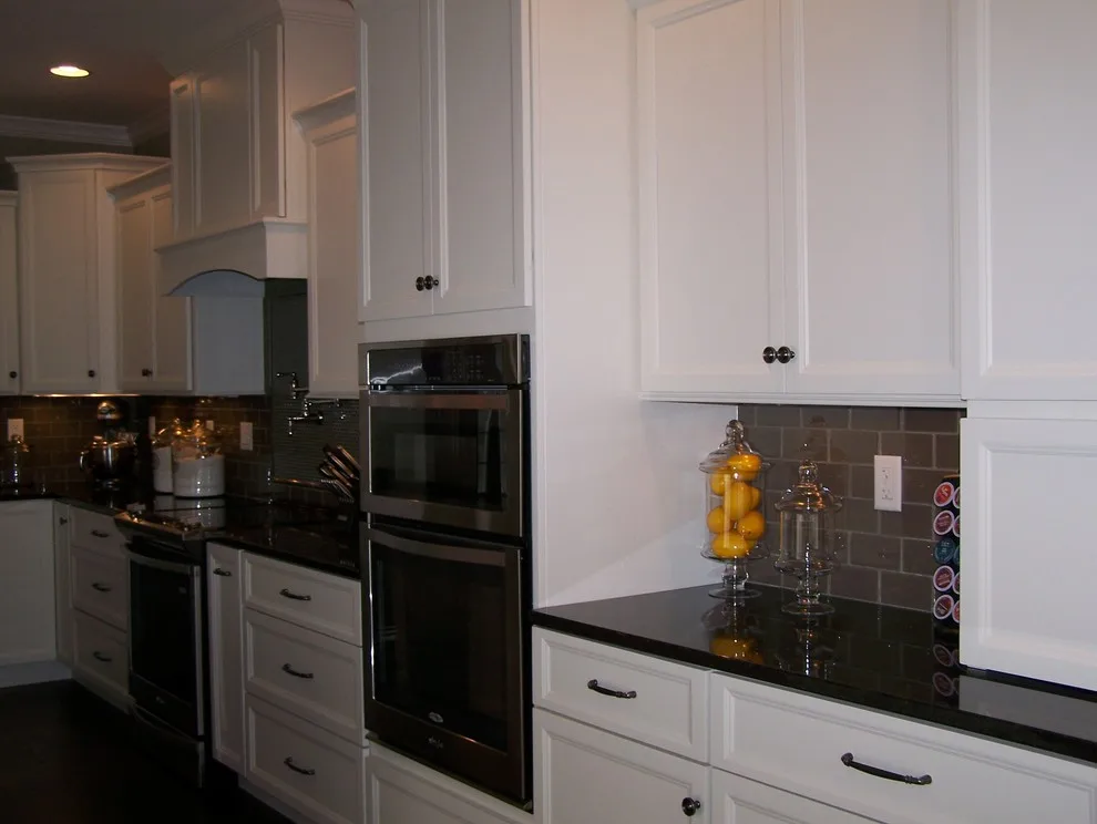 Thirteen Thirteen by Luxury Homes, Inc. - Photo 16