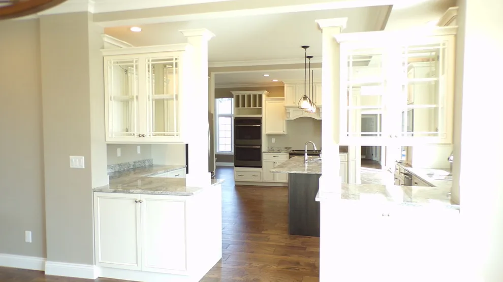 Project 1348 by Luxury Homes, Inc. - Photo 10