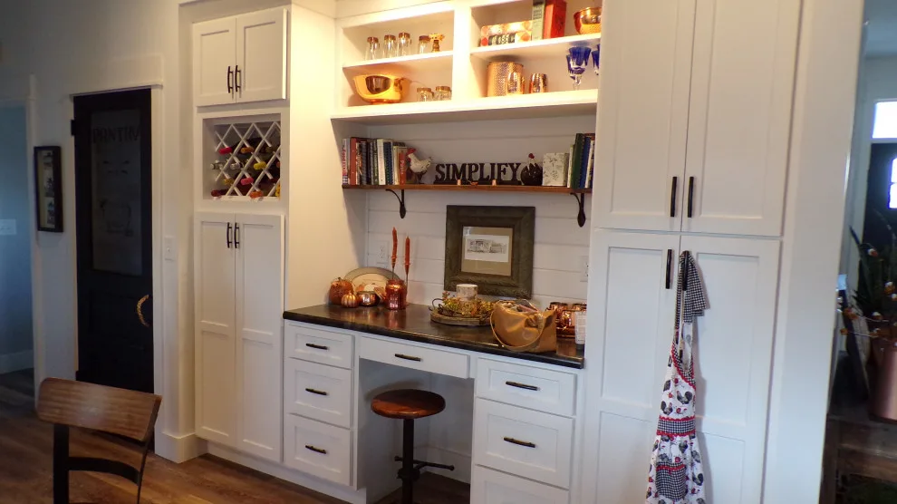 Project 1369 by Luxury Homes, Inc. - Photo 19