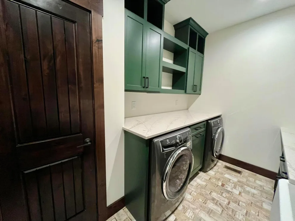 Project 1428 by Luxury Homes, Inc. - Photo 25