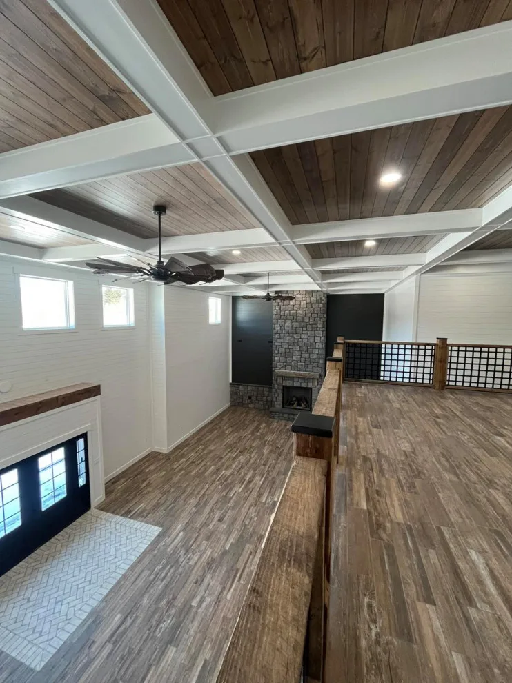Project 1429 by Luxury Homes, Inc. - Photo 44