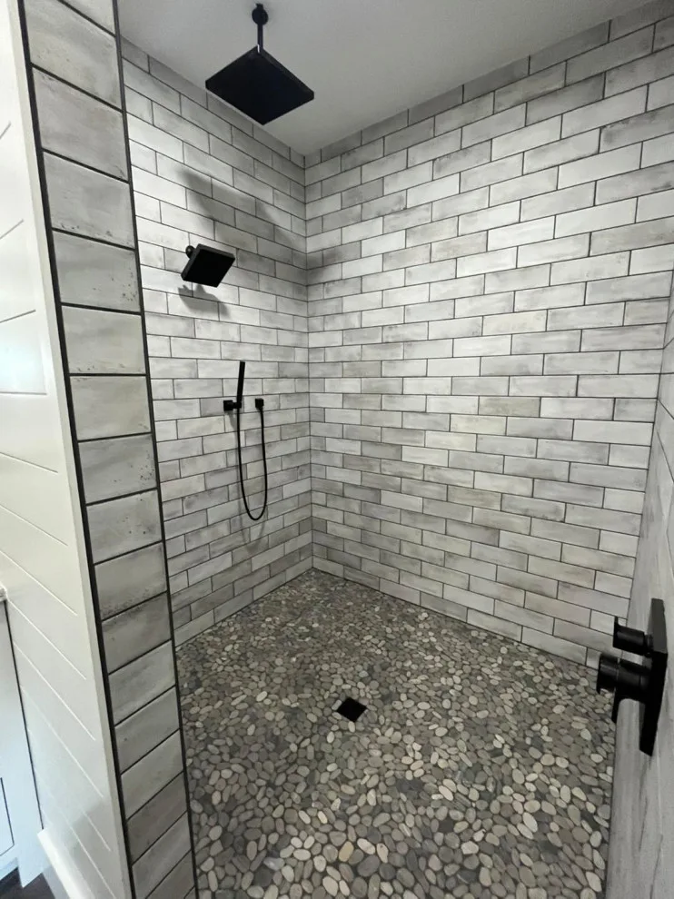 Project 1429 by Luxury Homes, Inc. - Photo 14