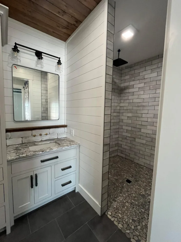 Project 1429 by Luxury Homes, Inc. - Photo 52