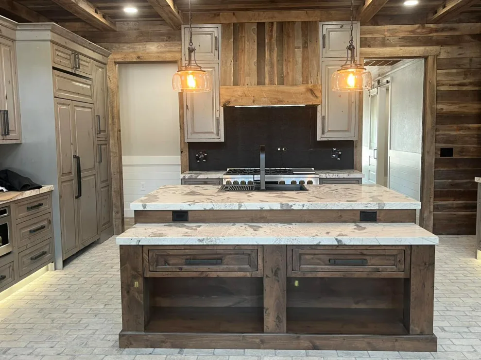 Project 1429 by Luxury Homes, Inc. - Photo 34