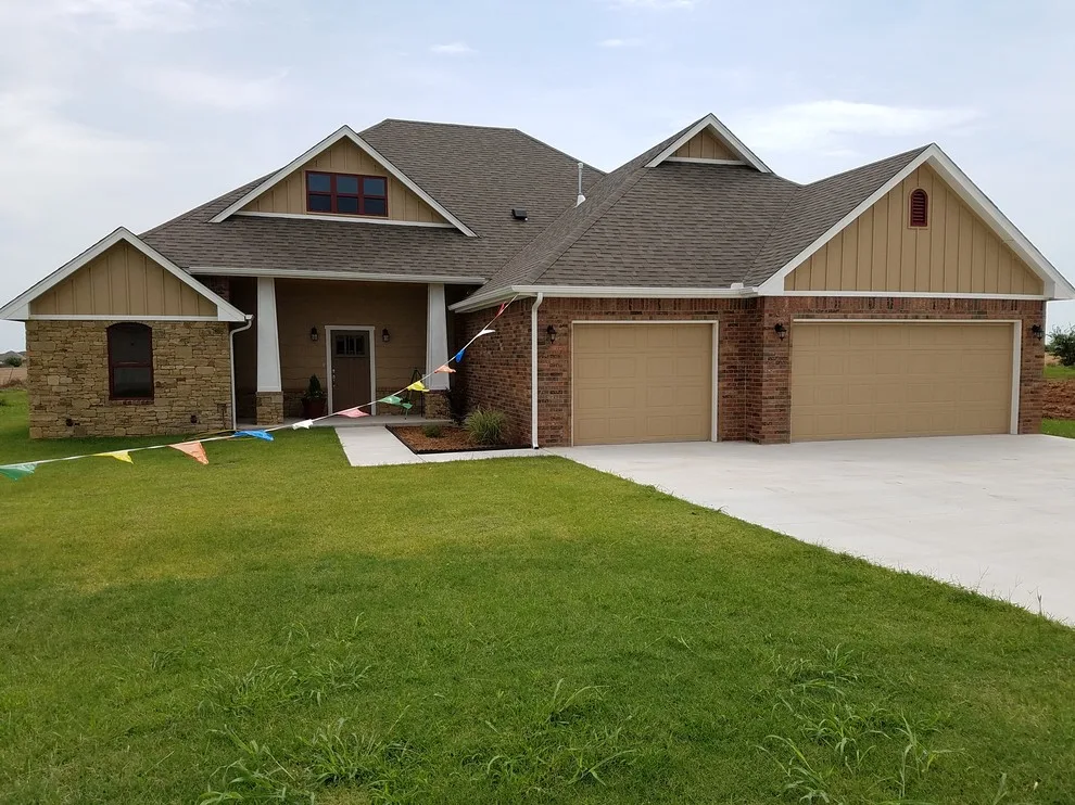 1432 Antler Summit by Koeltzow Homes, LLC - Photo 3
