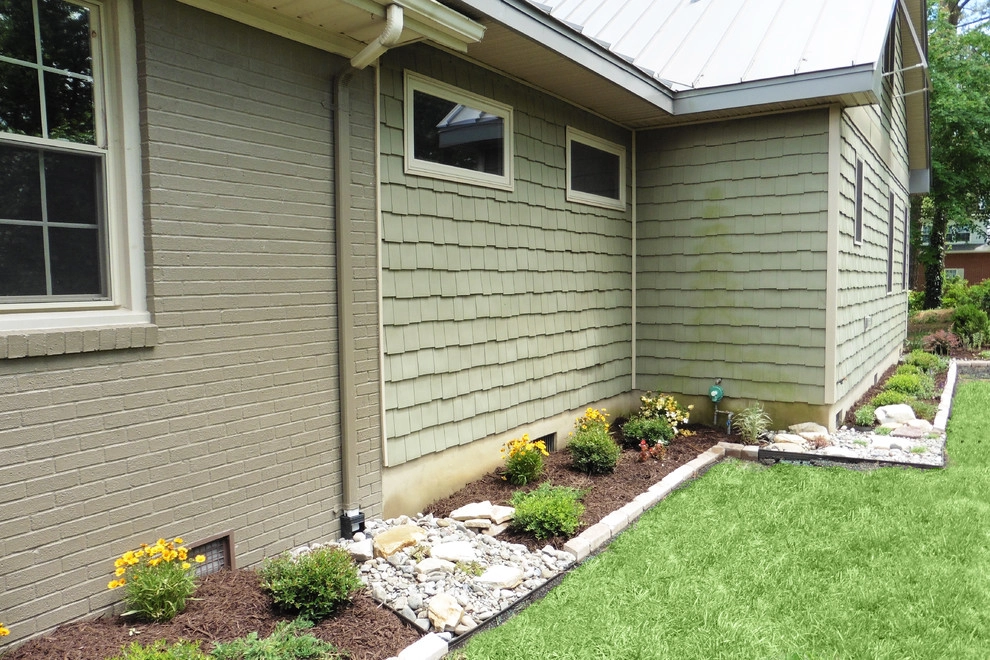 Waterfront Virginia Beach Home by Dr. Dan's Landscaping & Architectural Design - Photo 23