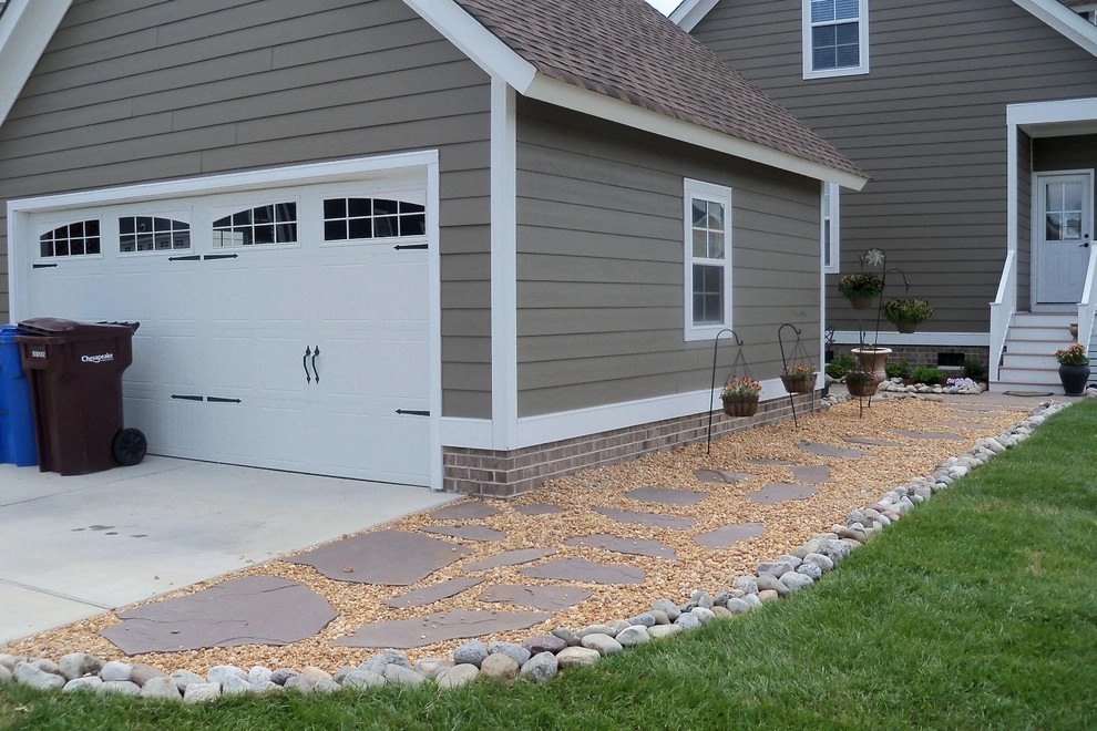Craftsman Style Landscape by Dr. Dan's Landscaping & Architectural Design - Photo 9