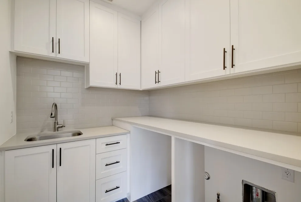 1710 Norris Lane by Moazami Homes - Photo 2
