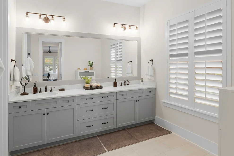 Riverside Classic by Riverside Homes Custom - Photo 20