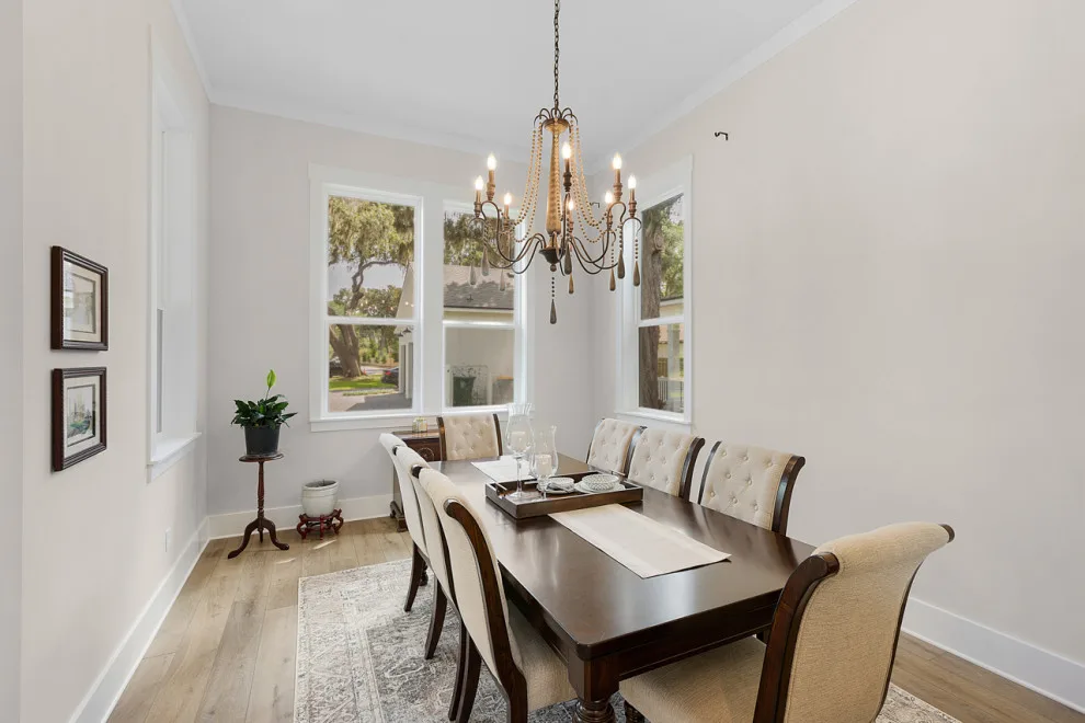 Riverside Classic by Riverside Homes Custom - Photo 7