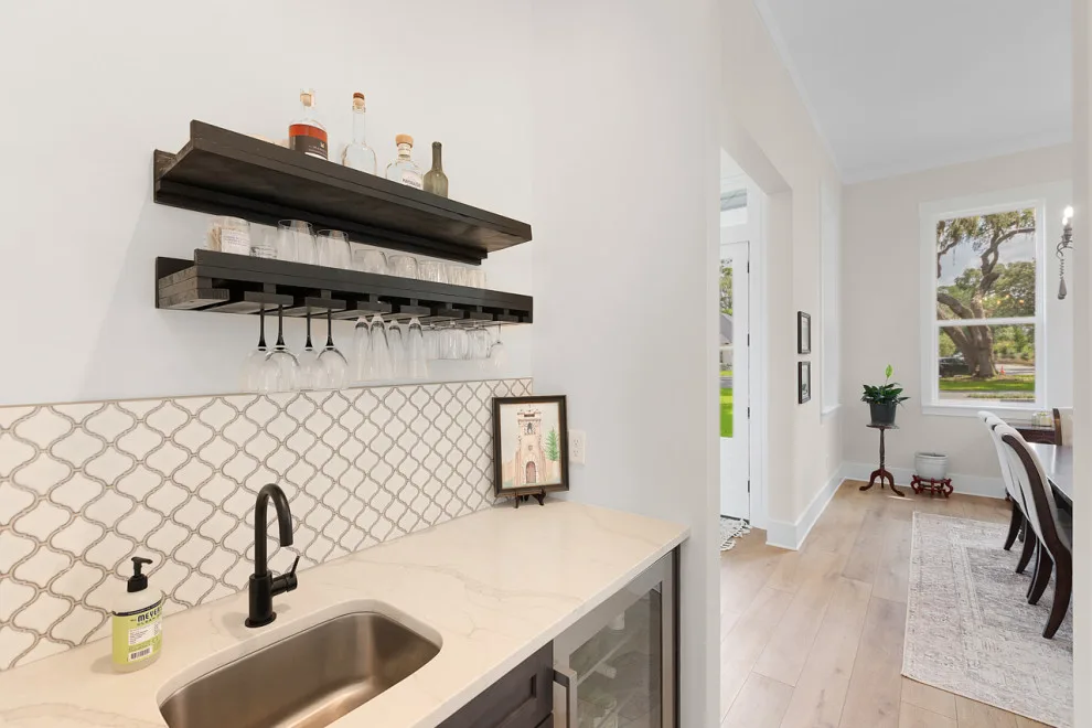Riverside Classic by Riverside Homes Custom - Photo 9