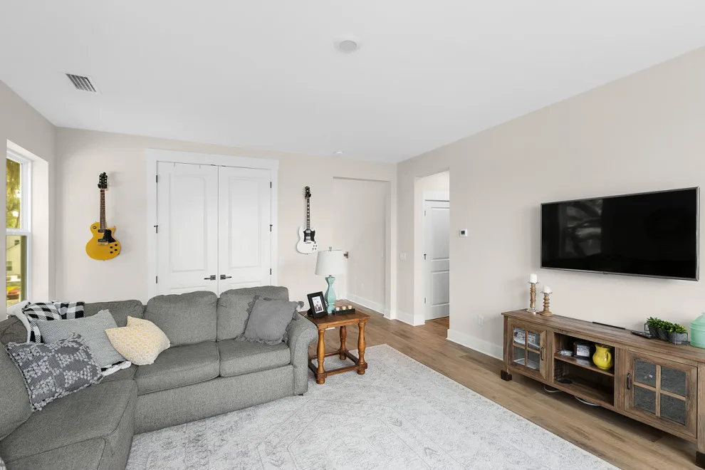 Riverside Classic by Riverside Homes Custom - Photo 25