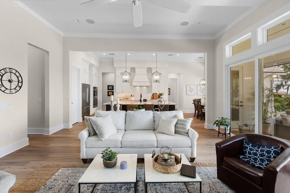 Riverside Classic by Riverside Homes Custom - Photo 4