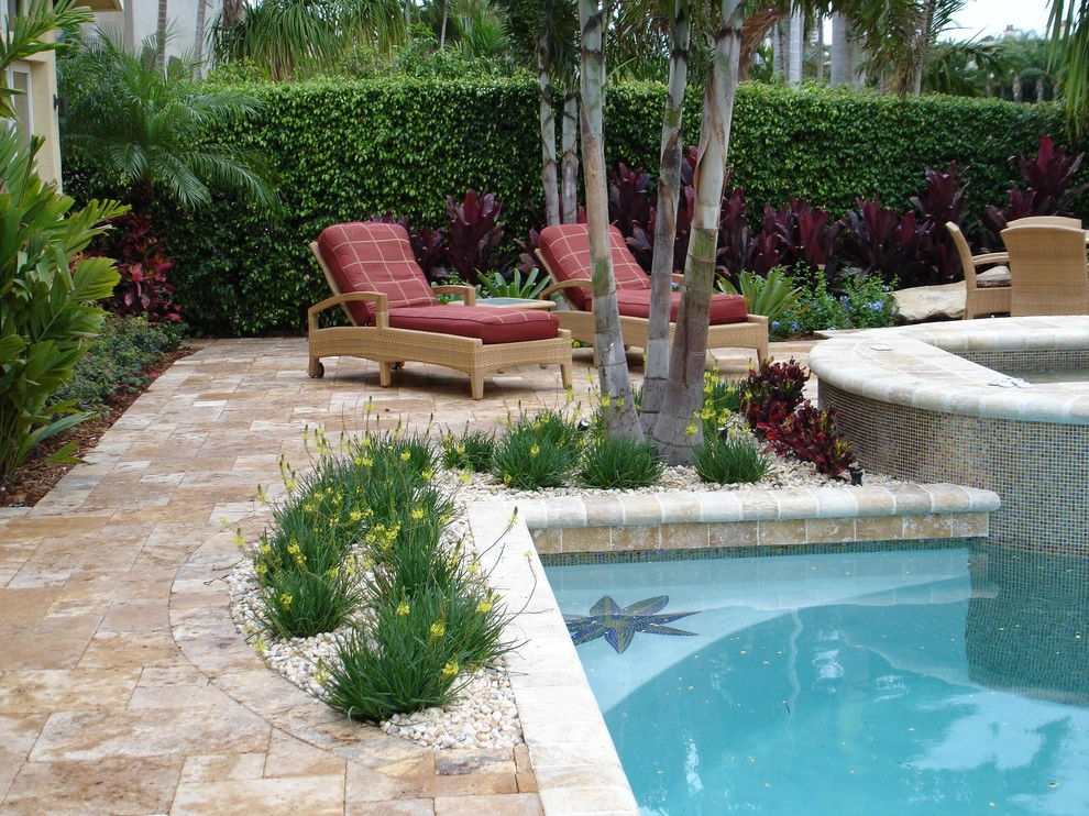 Intercoastal Luxury Home Landscape & Pool by Botanical Visions - Photo 4