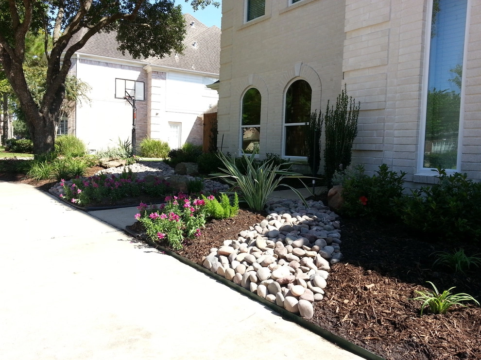 The Pilkington Residence by Easy Landscape Plan, LLC - Photo 2