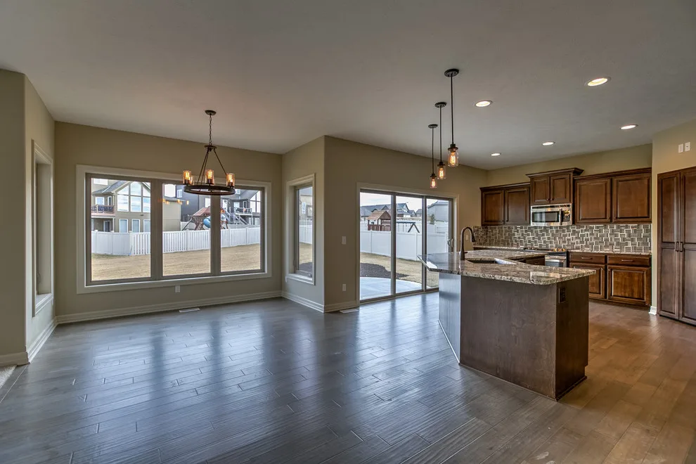 Jackson Plan with Two Stories by Landmark Performance Homes - Photo 7