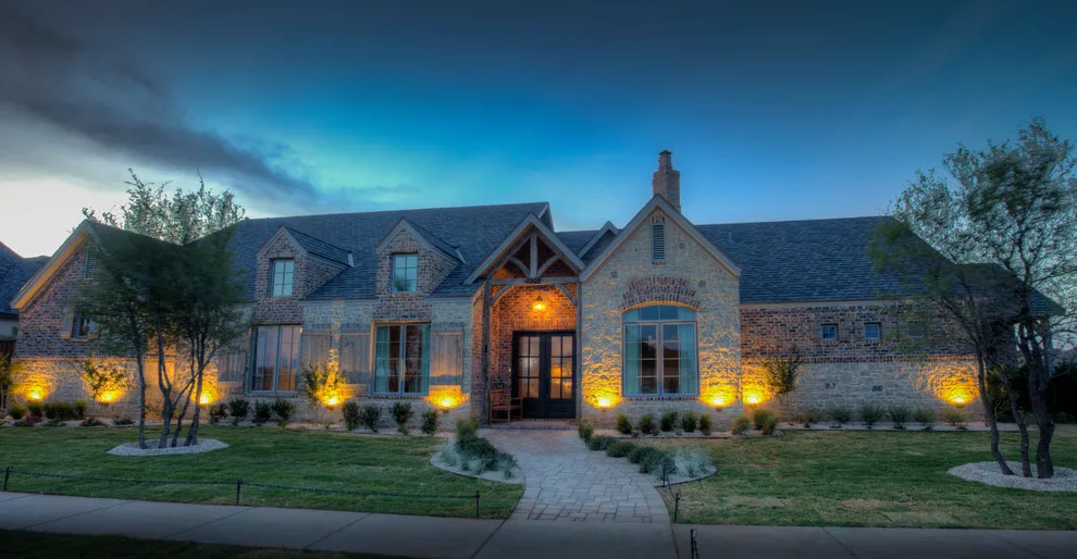 2016 Showcase Home by Anderson Fine Homes - Photo 8
