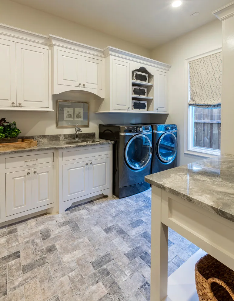 2016 Showcase Home by Anderson Fine Homes - Photo 24