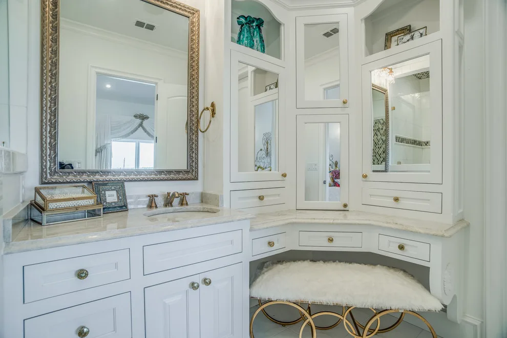 2016 Home Showcase by Sharkey Custom Homes, Inc. - Photo 35