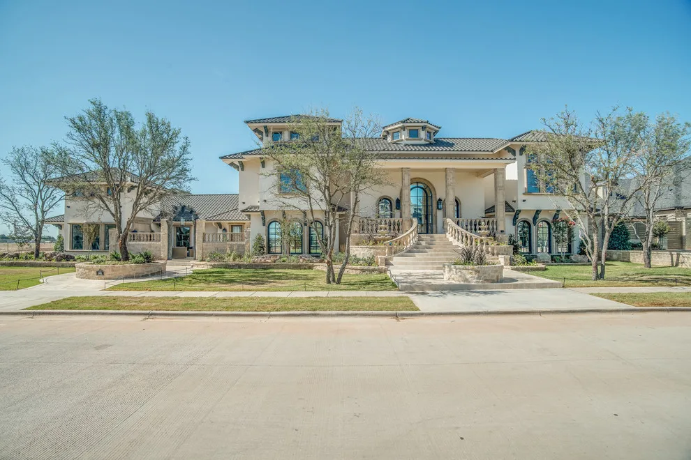 2016 Home Showcase by Sharkey Custom Homes, Inc. - Photo 51