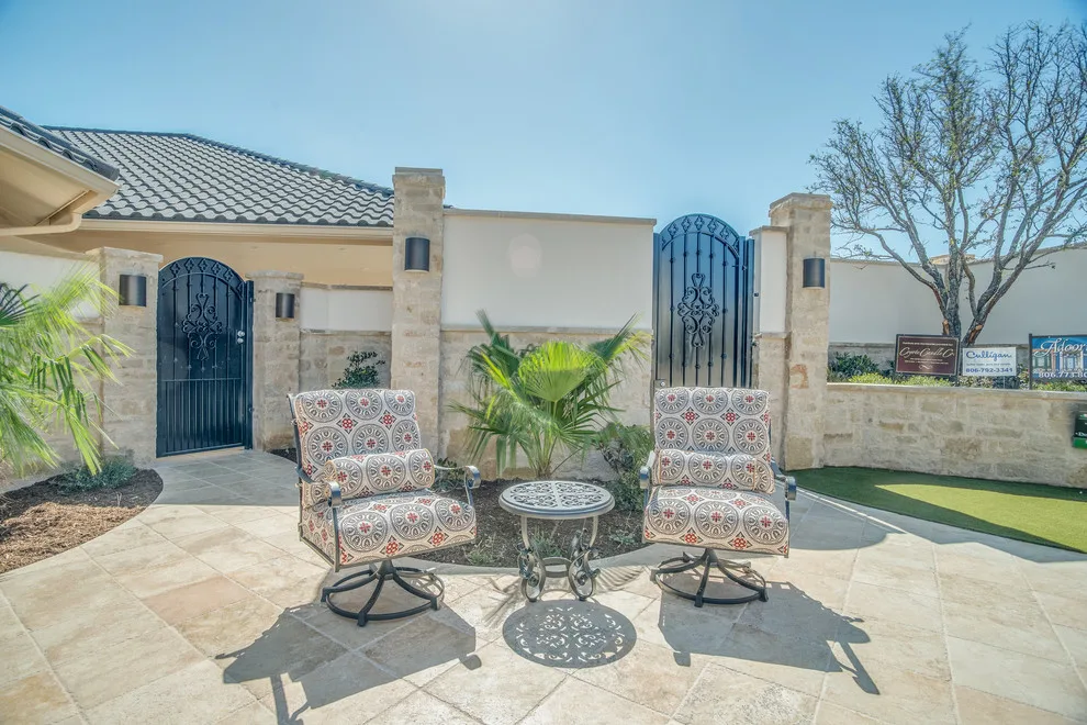 2016 Home Showcase by Sharkey Custom Homes, Inc. - Photo 44