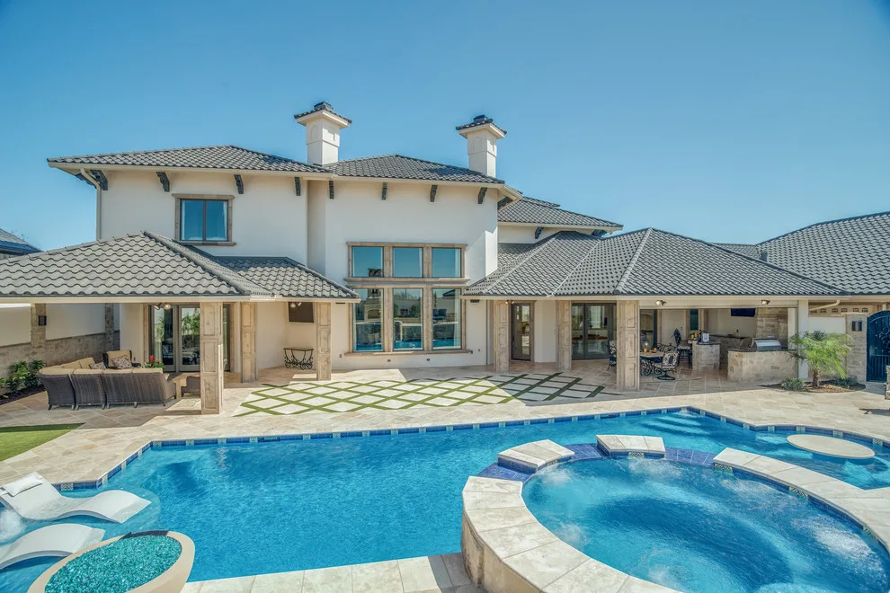 2016 Home Showcase by Sharkey Custom Homes, Inc. - Photo 37