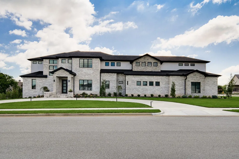 2022 SouthGate Estates Home Showcase by Celtic Custom Homes - Photo 26