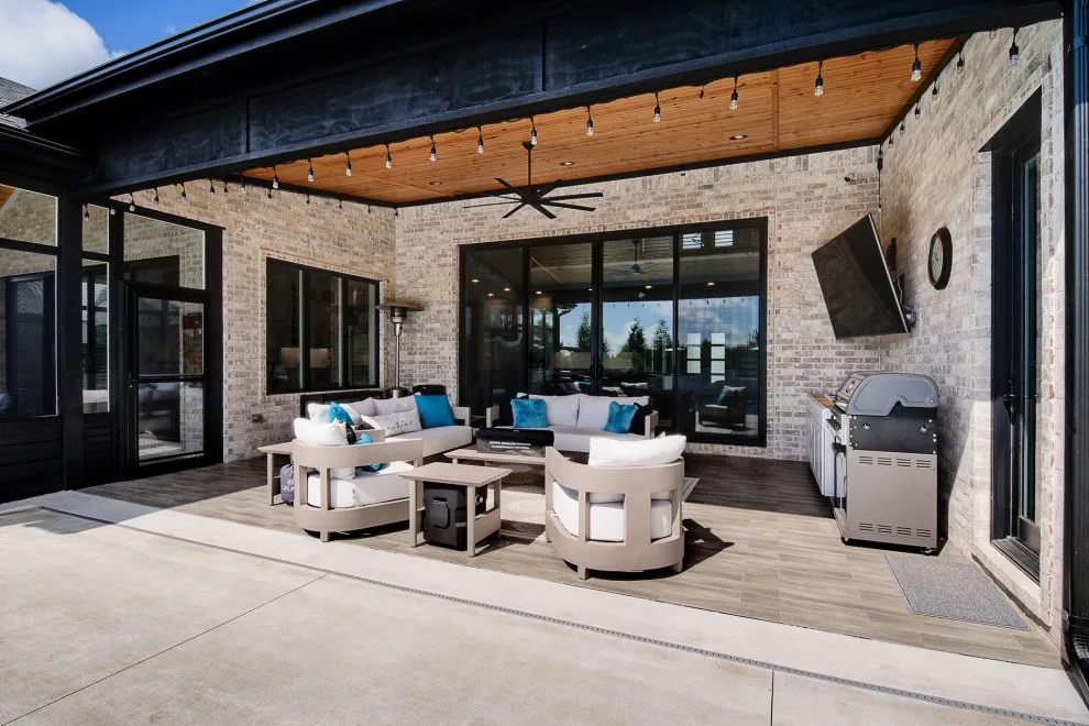 2022 SouthGate Estates Home Showcase by Celtic Custom Homes - Photo 17