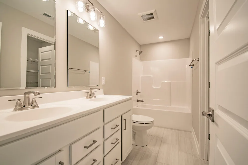 Jagoe Homes 2025 by Jagoe Homes Inc. - Photo 437