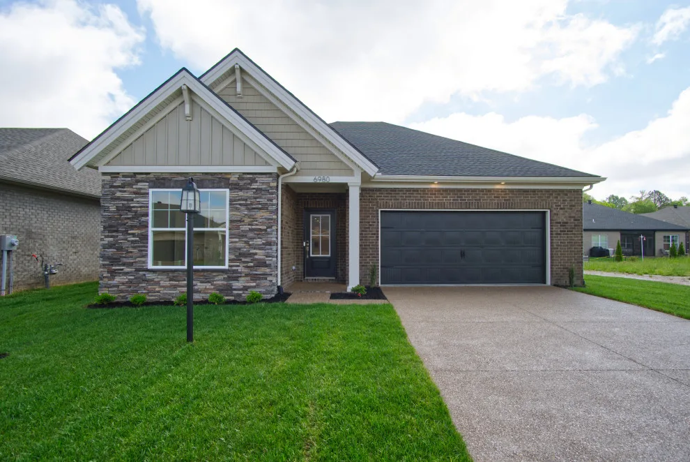 Jagoe Homes 2025 by Jagoe Homes Inc. - Photo 474