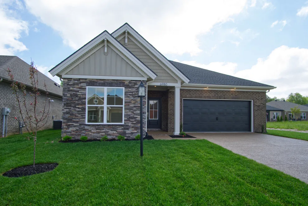 Jagoe Homes 2025 by Jagoe Homes Inc. - Photo 482