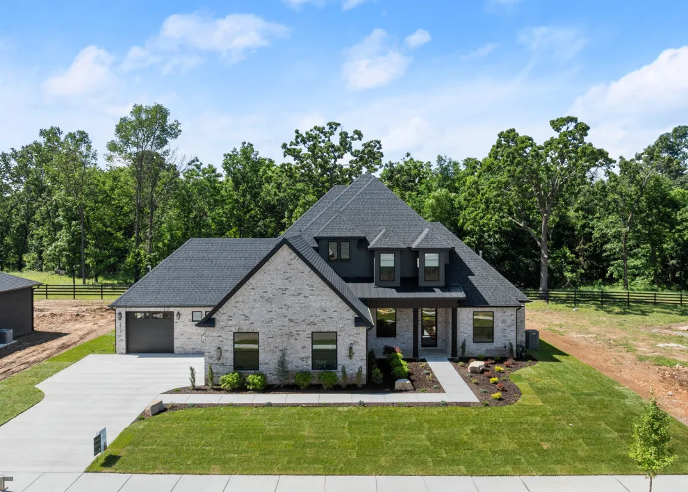 2025 LIMELIGHT PARADE HOME 3803 SW by Lance Johnson Building Company - Photo 3