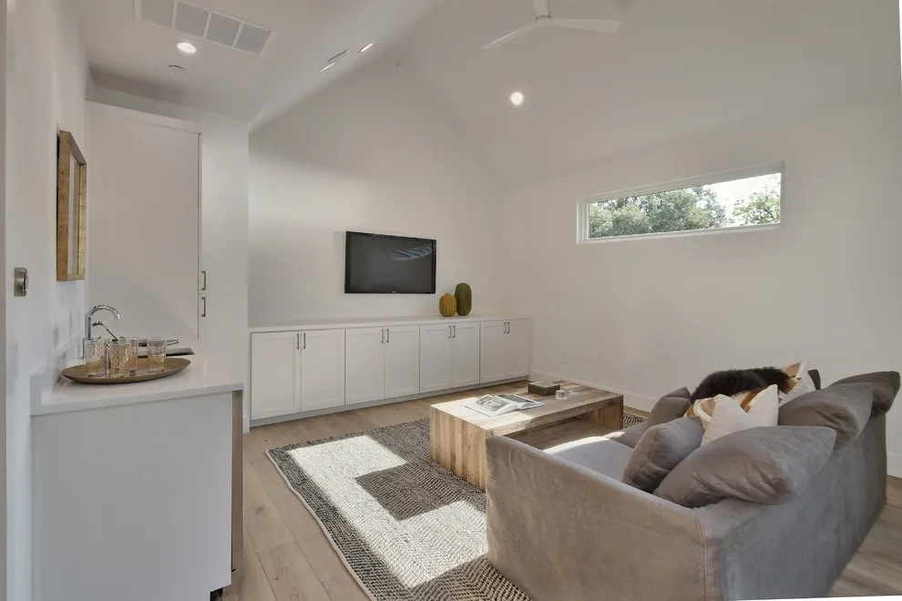 Wright Street 2102 by Moazami Homes - Photo 17