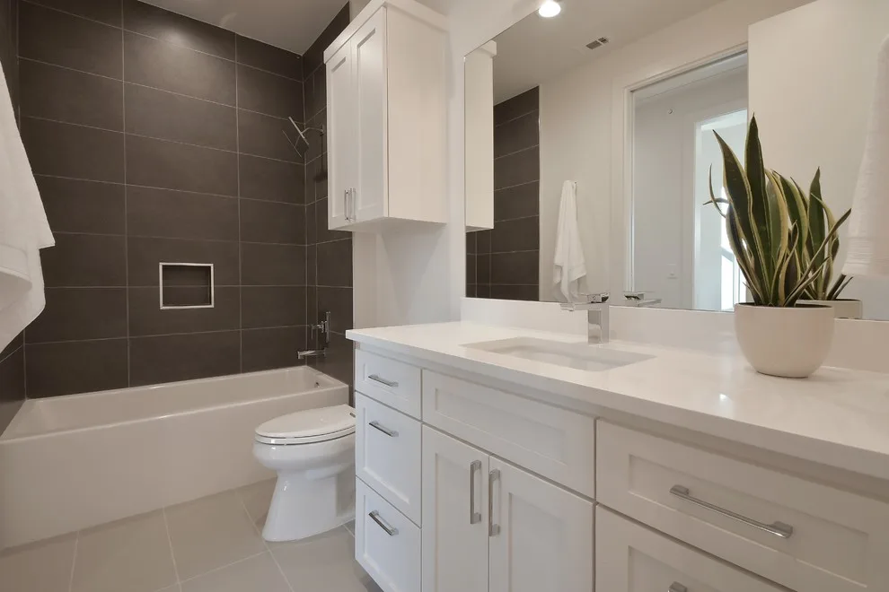 Wright Street 2102 by Moazami Homes - Photo 36