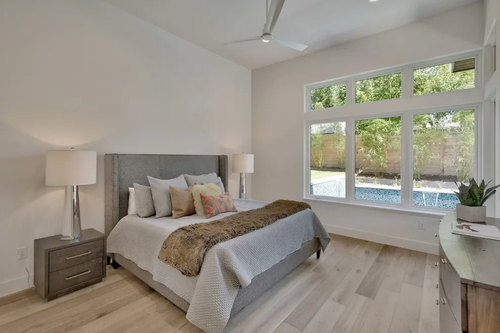 Wright Street 2102 by Moazami Homes - Photo 2