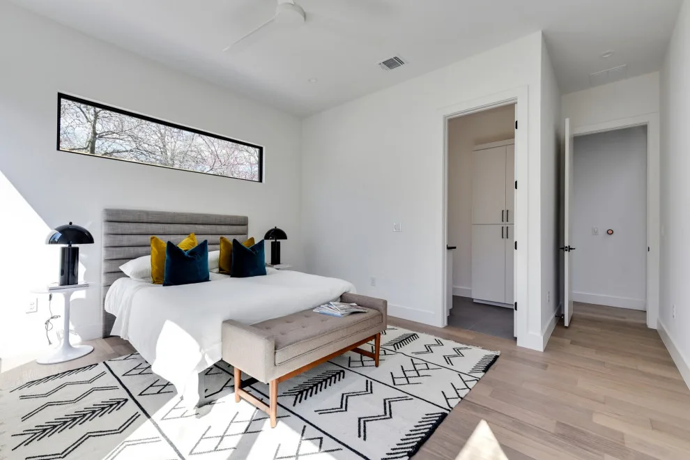 2103 Peach Tree Avenue by Moazami Homes - Photo 26