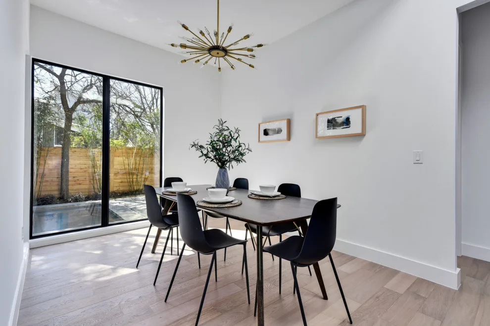 2103 Peach Tree Avenue by Moazami Homes - Photo 21