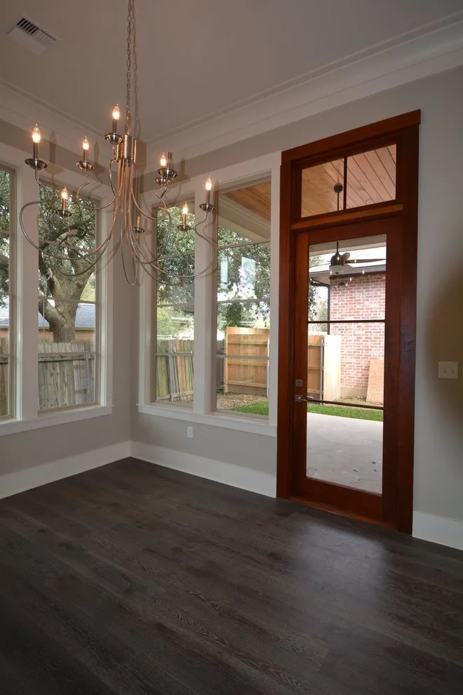 Contemporary Cottage by Braniff Construction - Photo 3