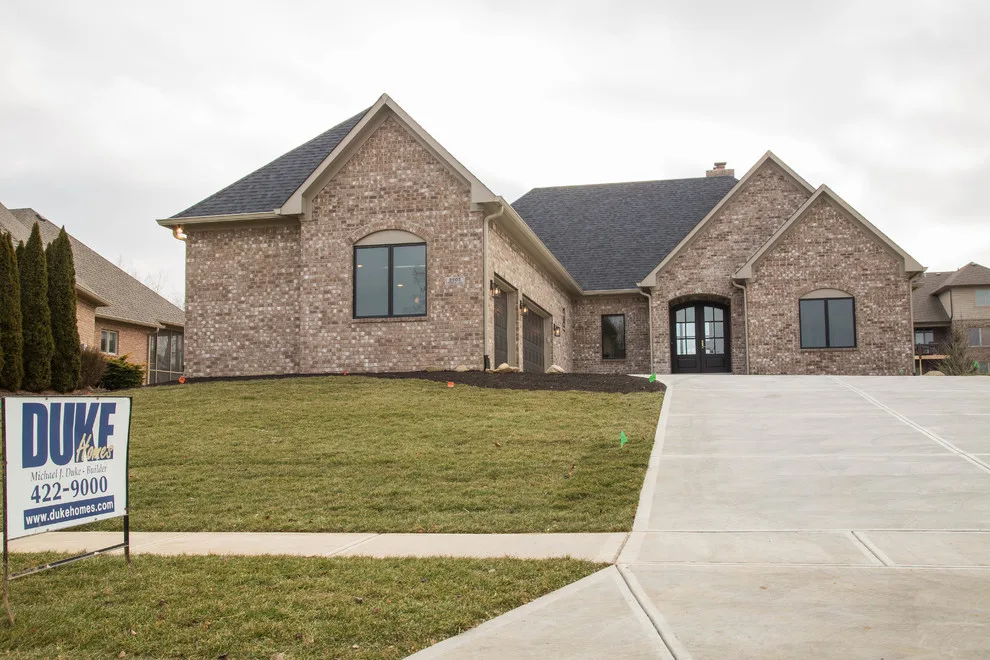 2903: Basement Ranch by Duke Homes, Inc. - Photo 2