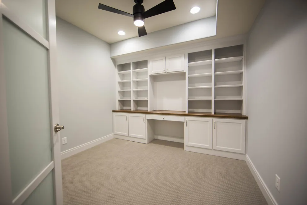 2903: Basement Ranch by Duke Homes, Inc. - Photo 9