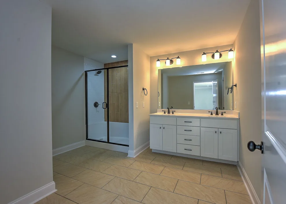 2918 South Bridge by Patterson Homes LLC - Photo 2