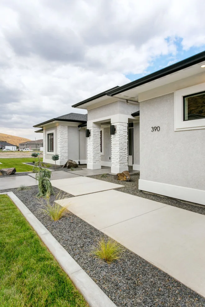 390 Queensgate Drive by Prodigy Homes Inc. - Photo 26