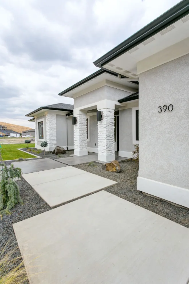 390 Queensgate Drive by Prodigy Homes Inc. - Photo 52