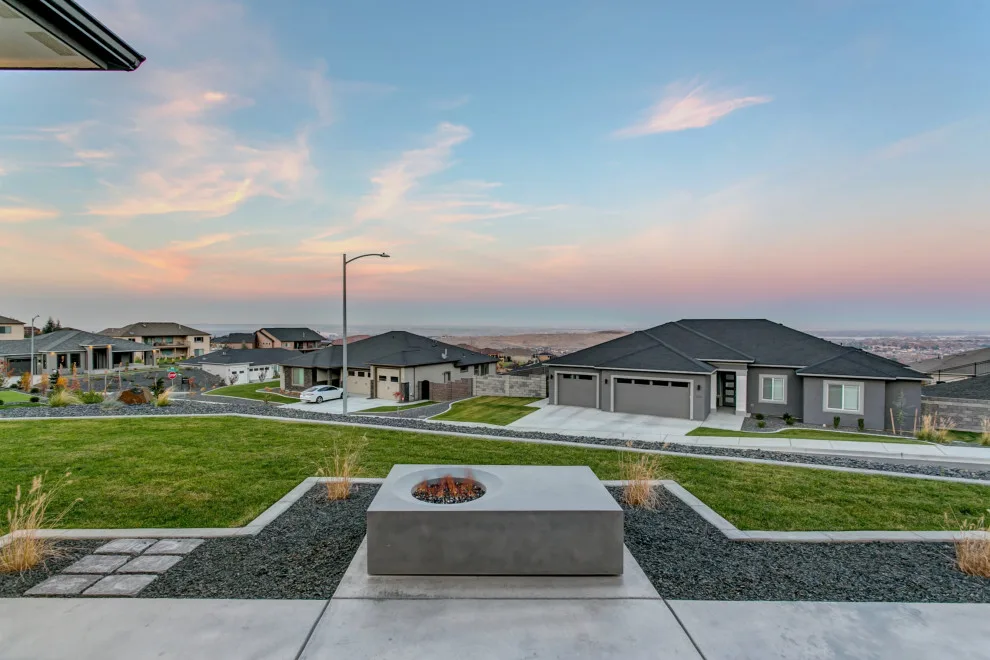390 Queensgate Drive by Prodigy Homes Inc. - Photo 83