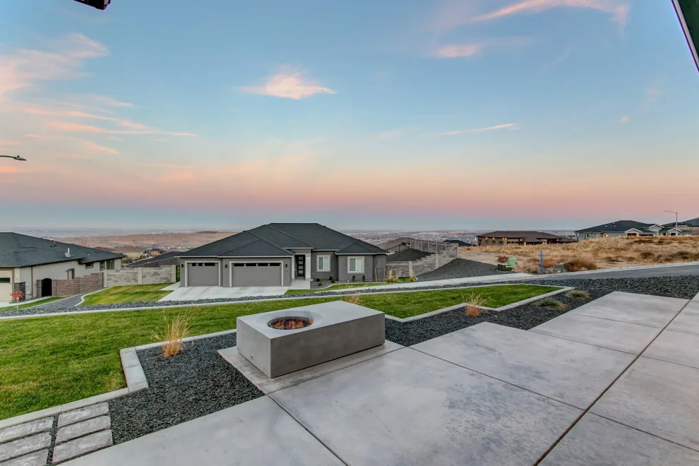 390 Queensgate Drive by Prodigy Homes Inc. - Photo 45