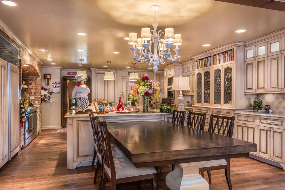 Affluent Construction - Photo 2