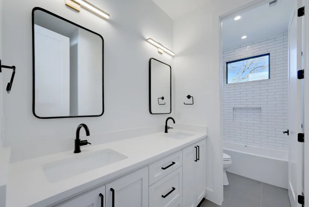 4206 Venado Drive by Moazami Homes - Photo 24