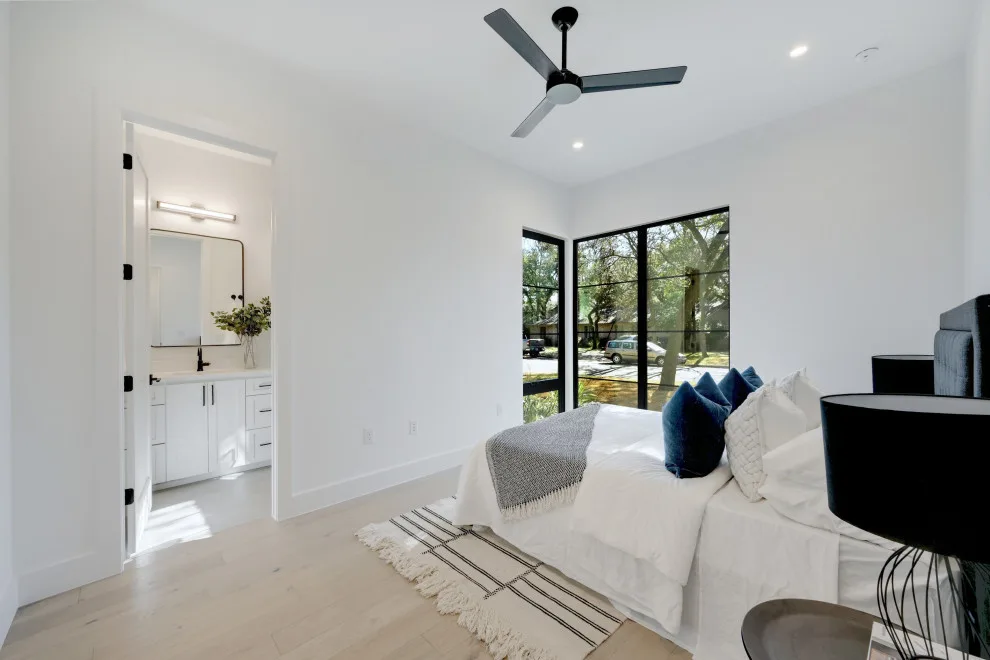 4206 Venado Drive by Moazami Homes - Photo 25