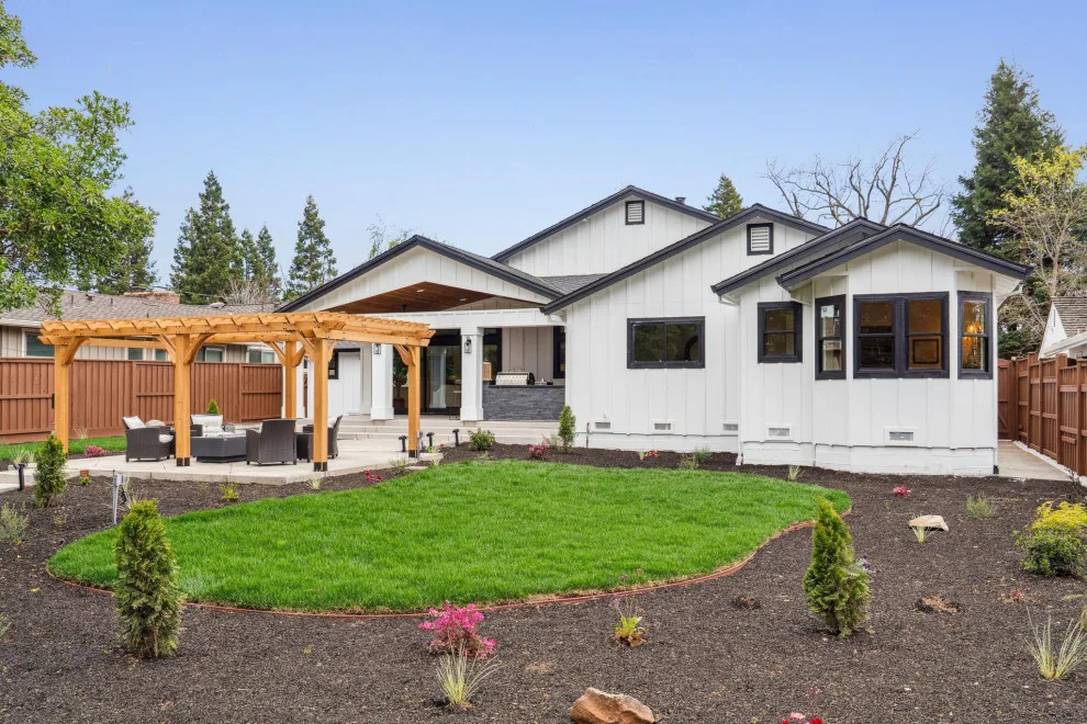 REI Signature Homes Inc. - Photo 8